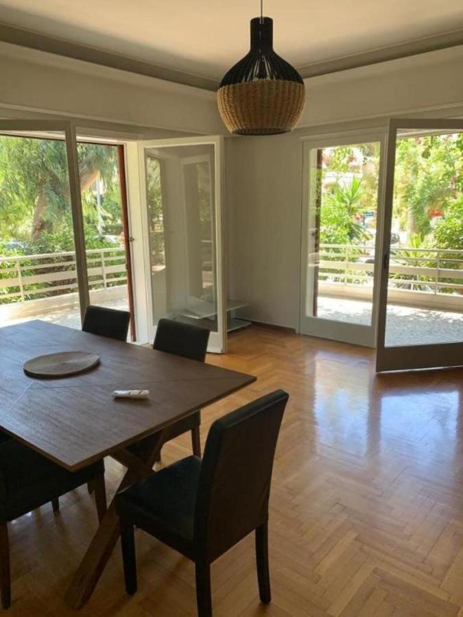 Spacious Renovated Flat In The Athens Riviera Экстерьер фото