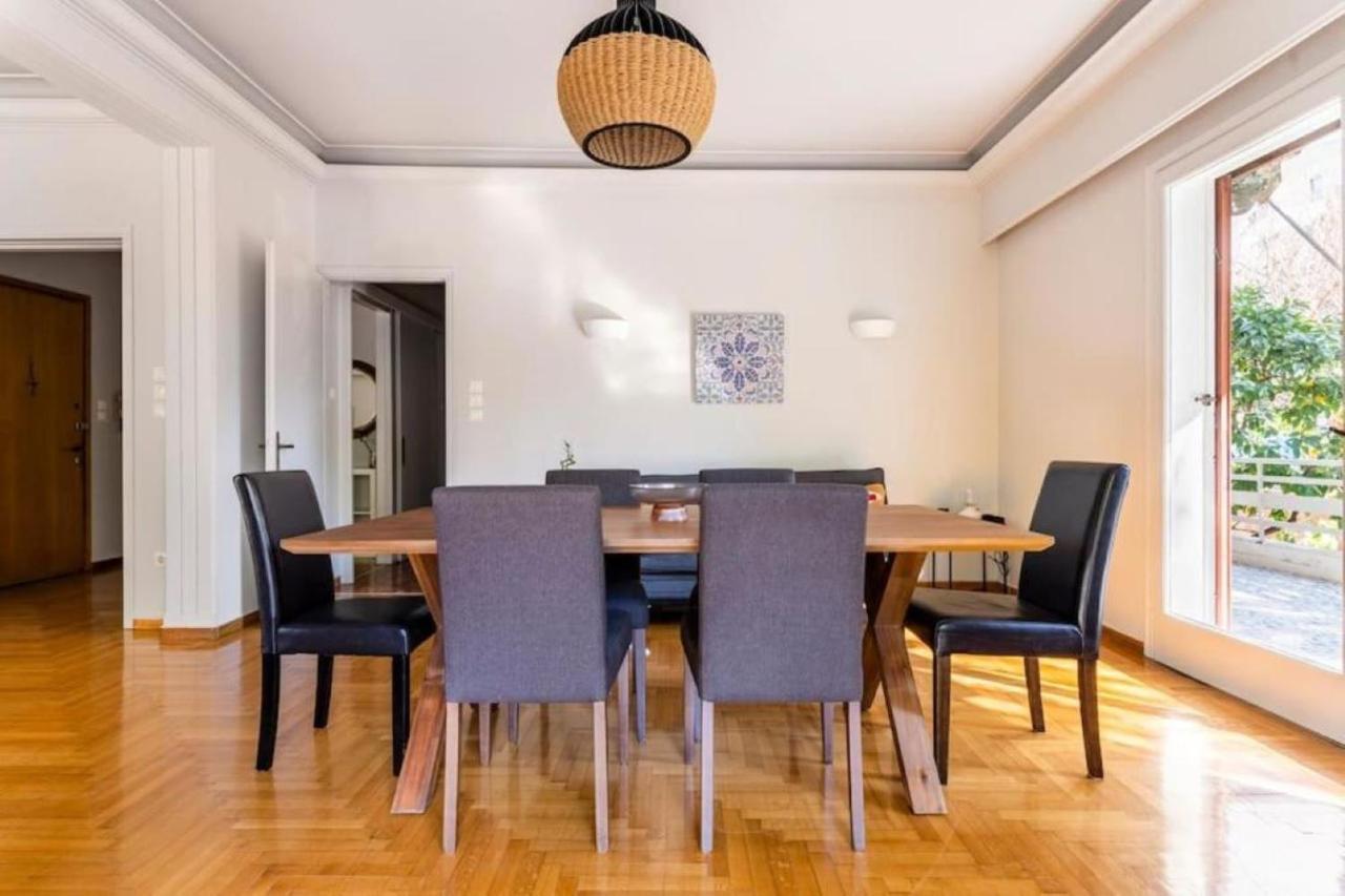 Spacious Renovated Flat In The Athens Riviera Экстерьер фото