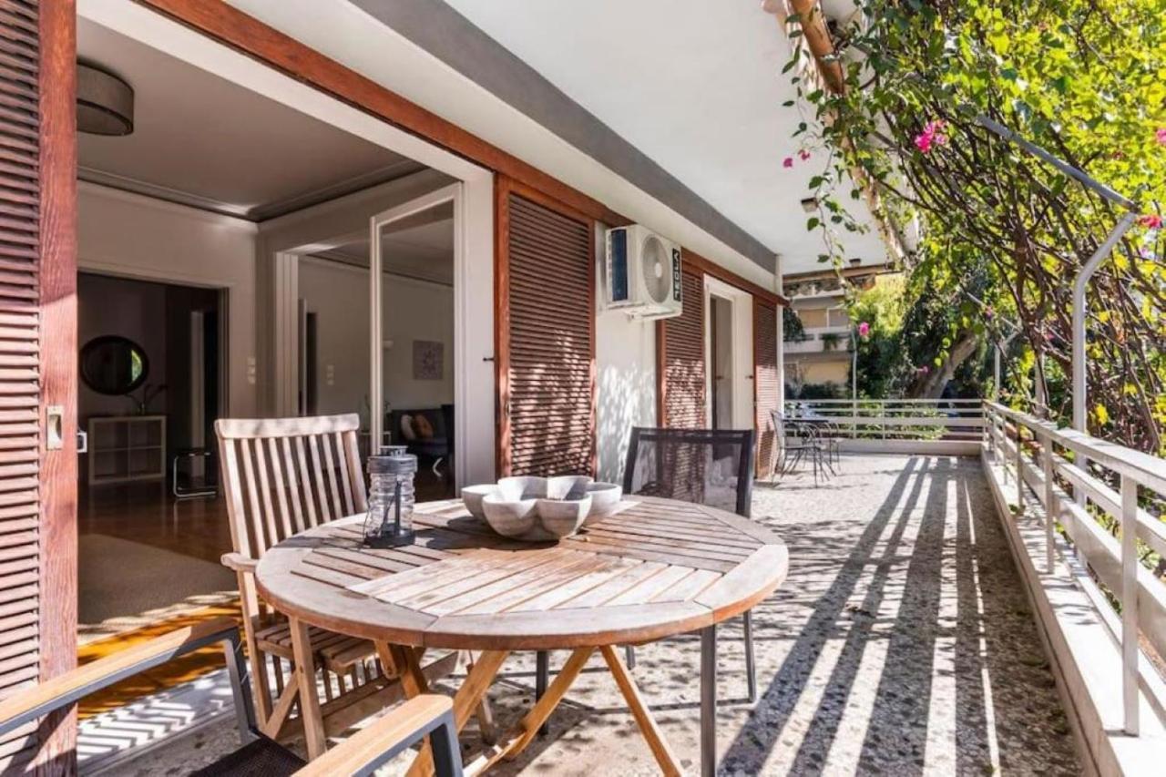 Spacious Renovated Flat In The Athens Riviera Экстерьер фото