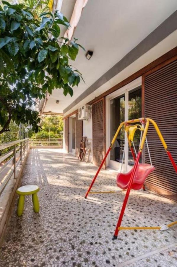 Spacious Renovated Flat In The Athens Riviera Экстерьер фото